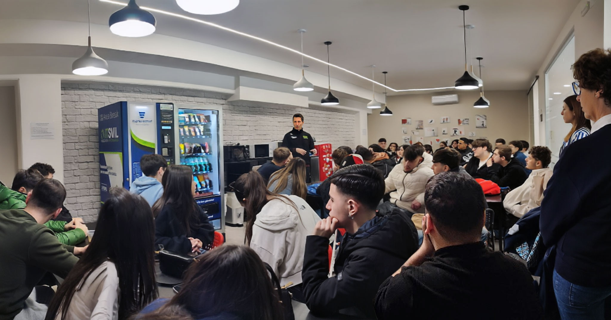 Concluso il percorso PCTO con gli studenti del Liceo Gian Camillo Glorioso